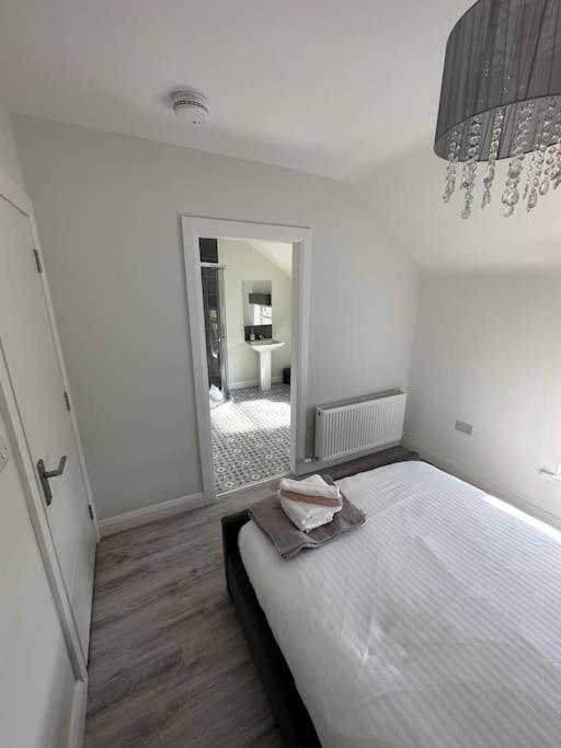 Westland - Stylish, Modern, Elegant, Apartment Londonderry