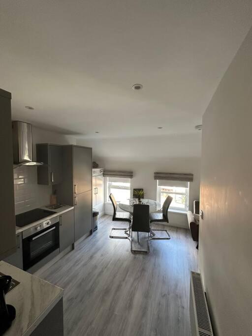 Westland - Stylish, Modern, Elegant,